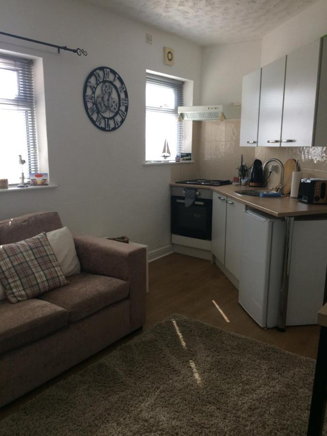 Lovely Little Flat By The Sea In Cleethorpes Exterior foto